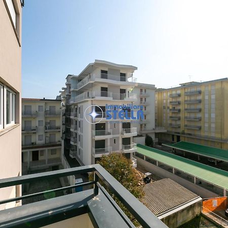 Condomino Marina Marconi Lido di Jesolo Exterior foto